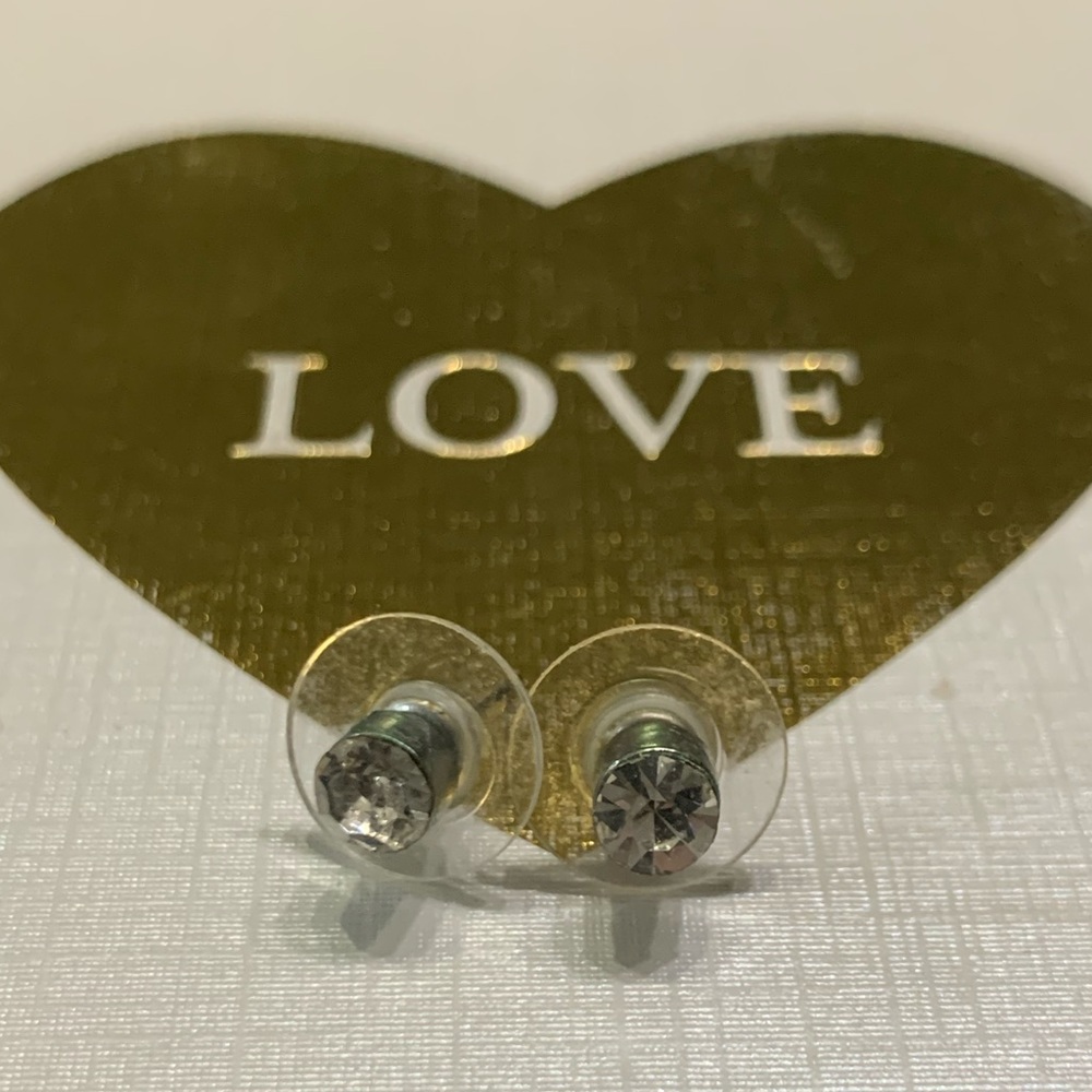👑5 for $10 jewelry sale faux diamond studded earrings